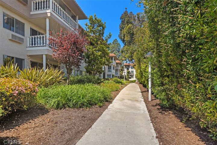 Property Photo:  969 Calle Aragon 1B  CA 92637 