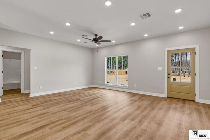 Property Photo:  202 Loblolly Drive  LA 71292 