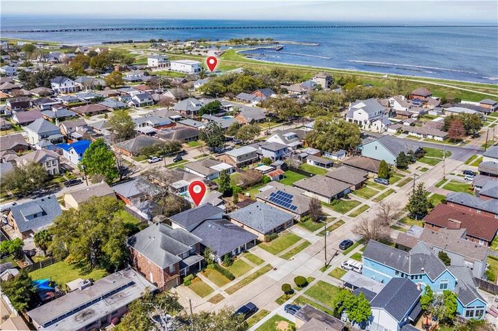 Property Photo:  1424 Homestead Avenue  LA 70005 