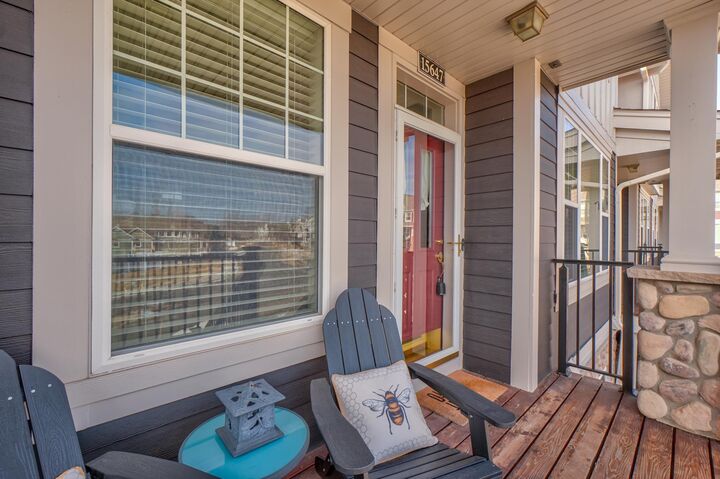 Property Photo:  15647 Eaglewood Lane 1502  MN 55124 