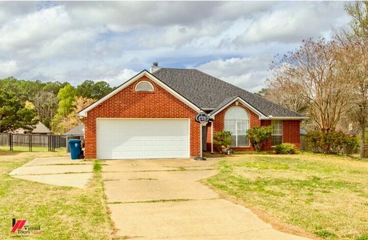 Property Photo:  7557 Ella Court  LA 71107 