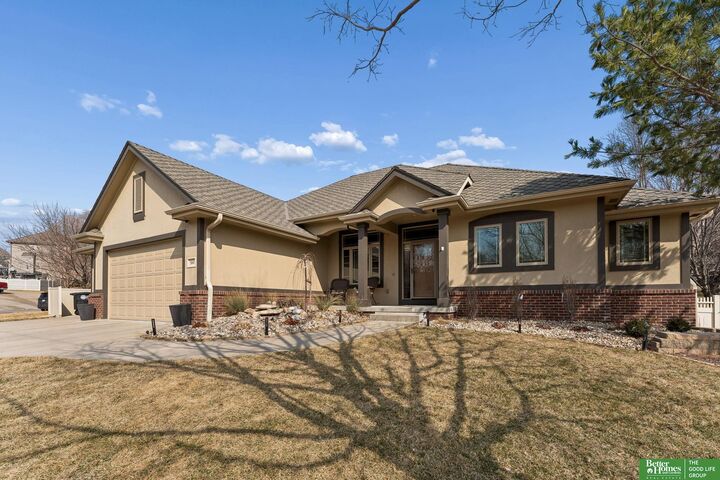 Property Photo:  5045 S 175th Street  NE 68135 