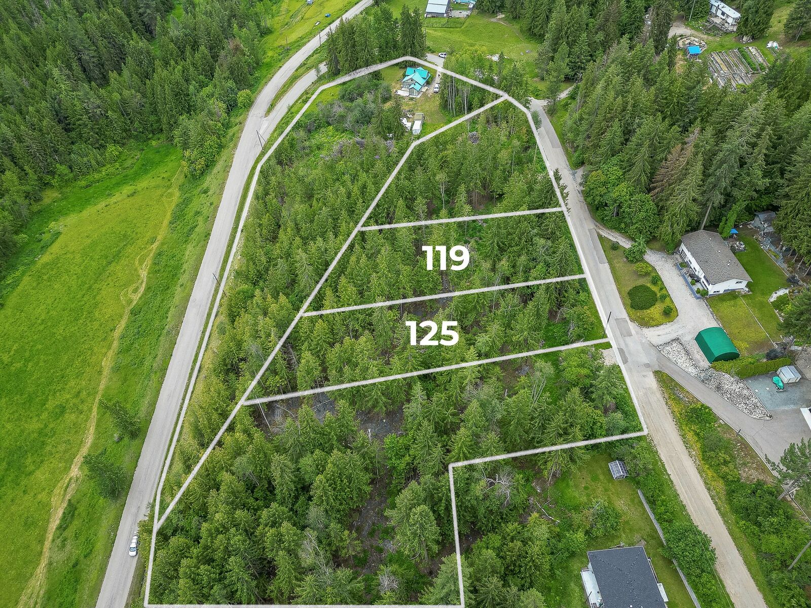 Property Photo: 125 Timberlane Road BC V0E 1V1