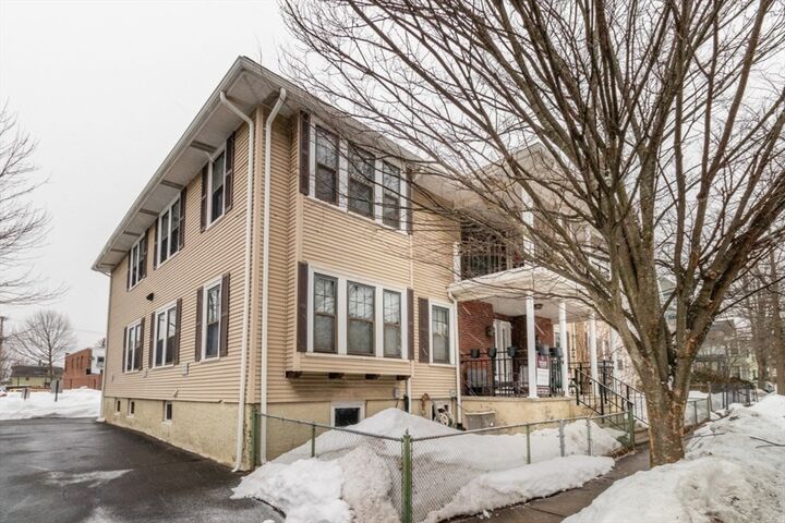 Property Photo:  10 Washington Ave 3  MA 02453 