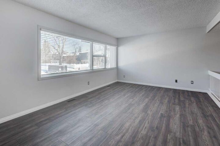 Property Photo:  324 Brae Glen Road SW  AB T2W 1B6 