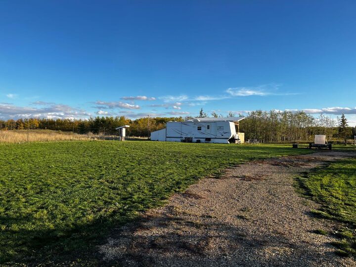 Property Photo: 15 Ranch Road AB T0C 2L0