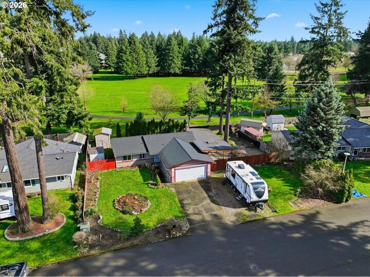 Property Photo:  1305 NE 129th Ave  WA 98684 