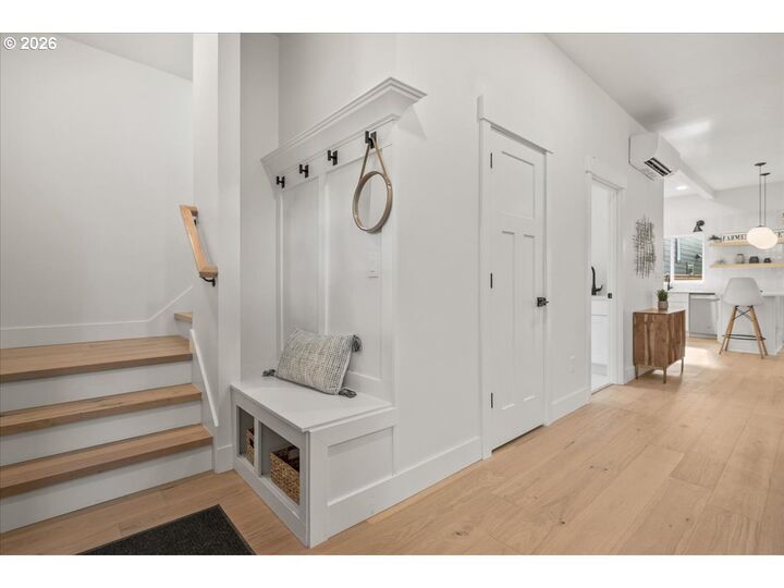 Property Photo: 4234 SE Yamhill St OR 97215