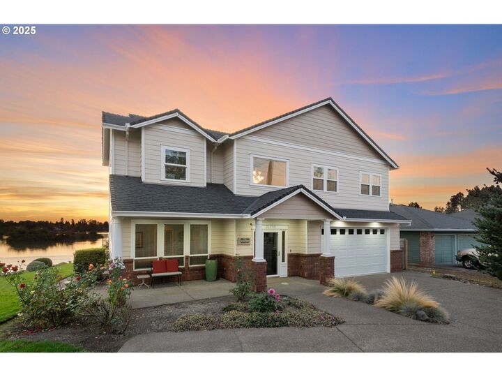 Property Photo:  21795 NE Lachenview Ln  OR 97024 