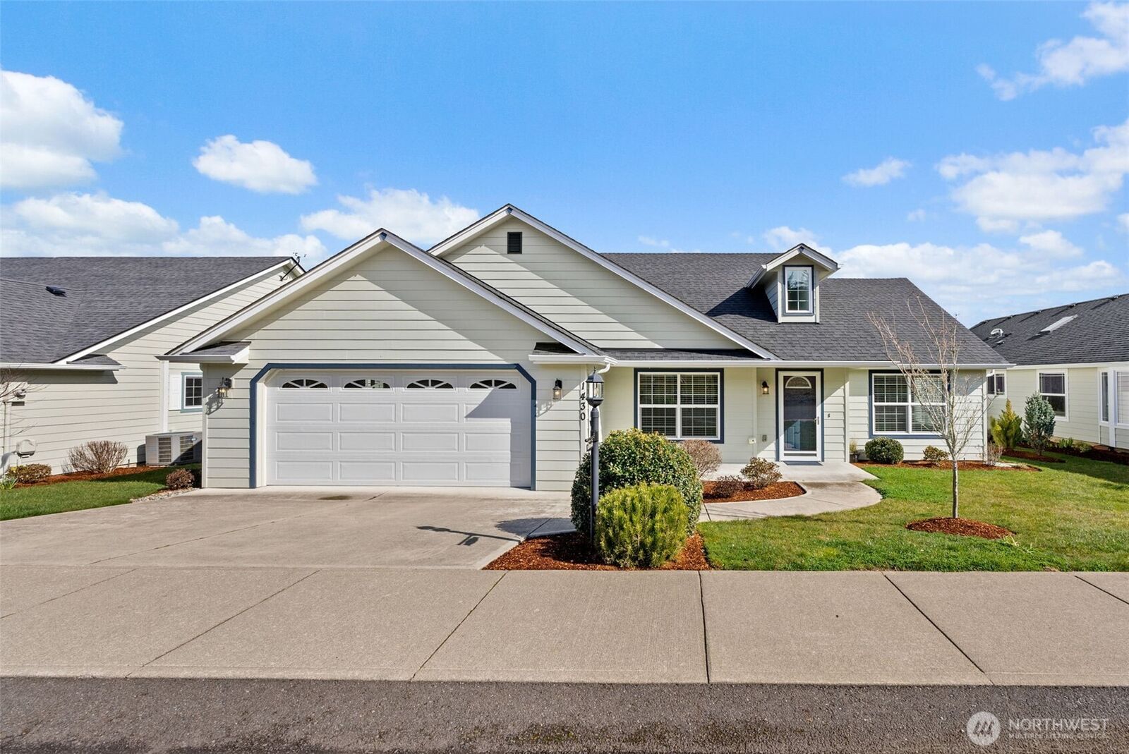 Property Photo: 1430 Stillwaters Avenue WA 98531