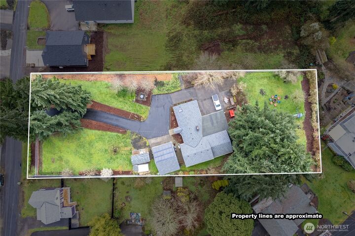 Property Photo:  2337 W Castleman Drive  WA 98632 