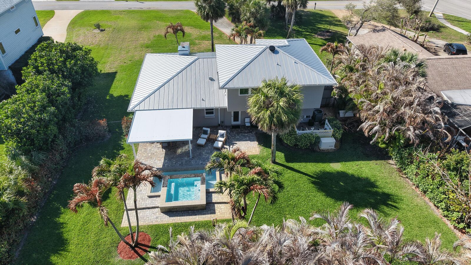 Property Photo:  715 Conn Way  FL 32963 
