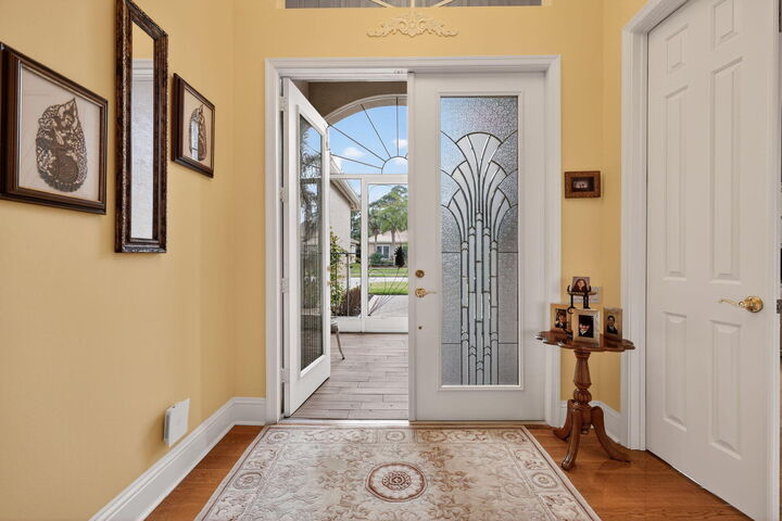 Property Photo:  504 NW Serene Meadow Way  FL 34986 