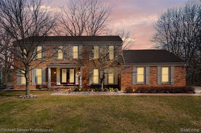 Property Photo:  4347 Apple Valley Lane  MI 48323 