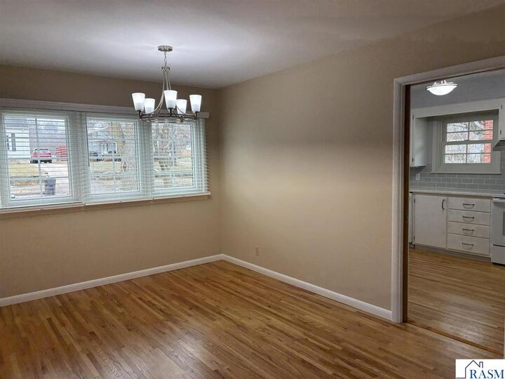 Property Photo:  510 W 10th Street  MN 56001 