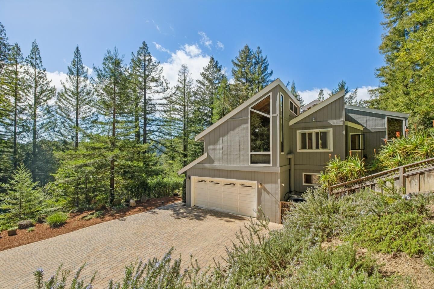 Property Photo:  23584 Sky View Terrace  CA 95033 