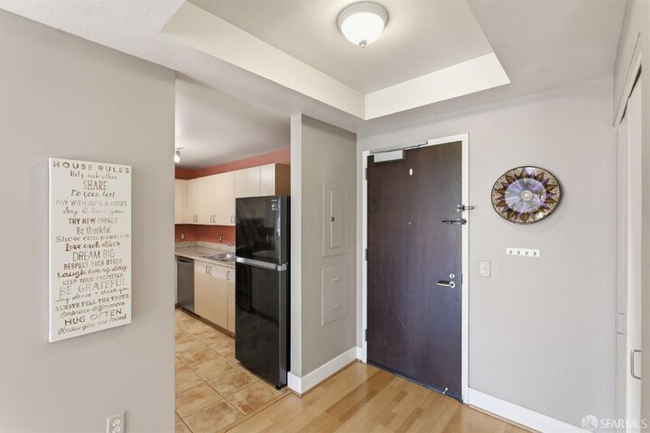 Property Photo:  88 King Street 412  CA 94107 