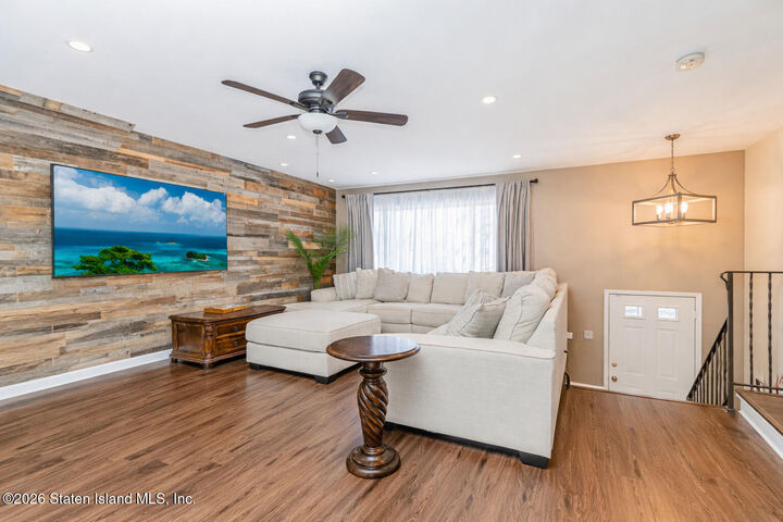 Property Photo:  107 Cardiff Street  NY 10312 