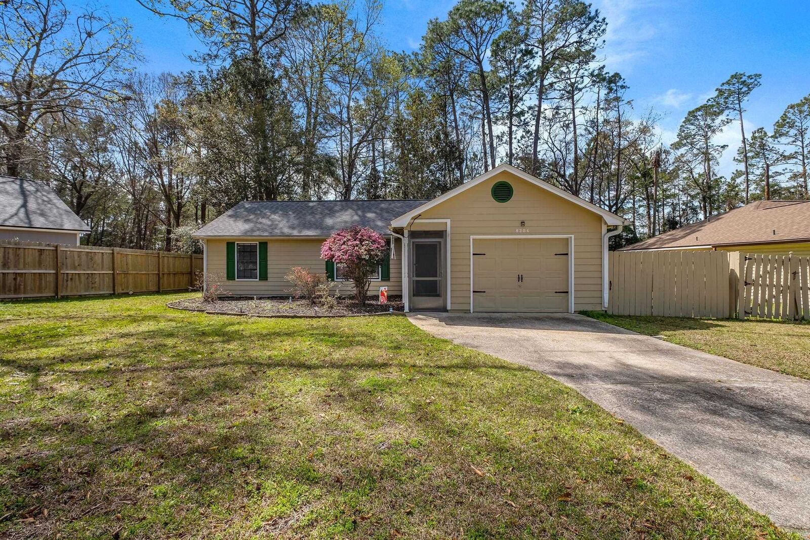 Property Photo:  8204 Chickasaw Trail  FL 32312 