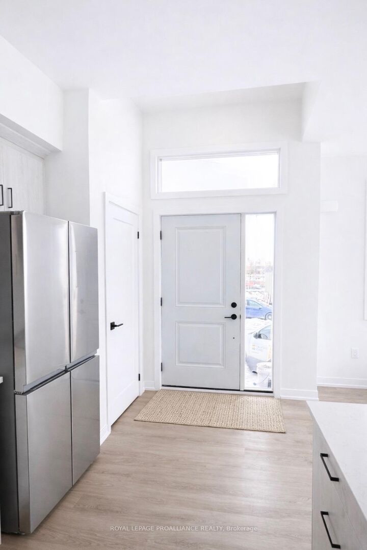 Property Photo:  515 (Blk 59) Joseph Gale Street 203  ON K9A 1K8 