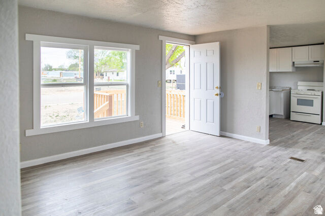 Property Photo:  425 N Esquire Pkwy 167  UT 84513 