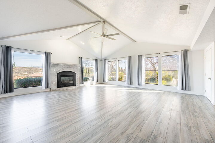 Property Photo:  2008 S Vista Ct  UT 84790 