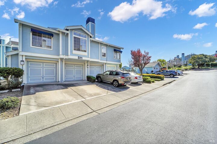 Property Photo:  511 Timbercove Street 8  CA 94591 