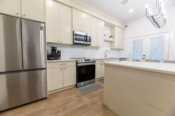 Property Photo: 5960 142nd Street 16 BC V3X 1C8
