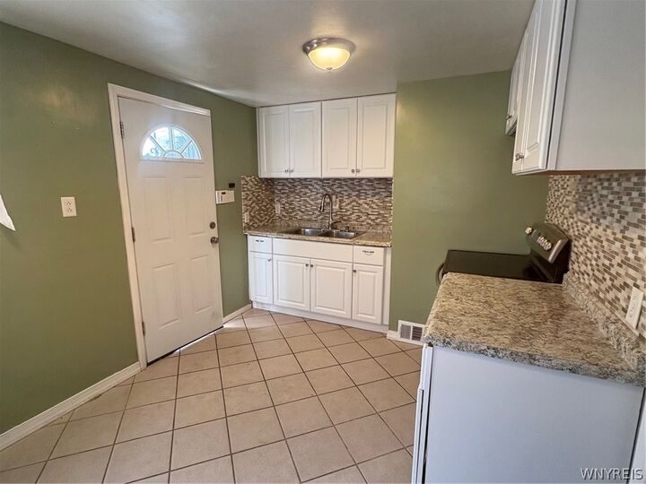 Property Photo:  484 81st Street  NY 14304 