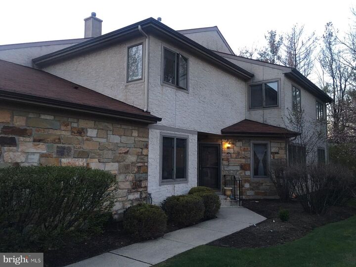 Property Photo:  61 Woodmont Drive  NJ 08648 