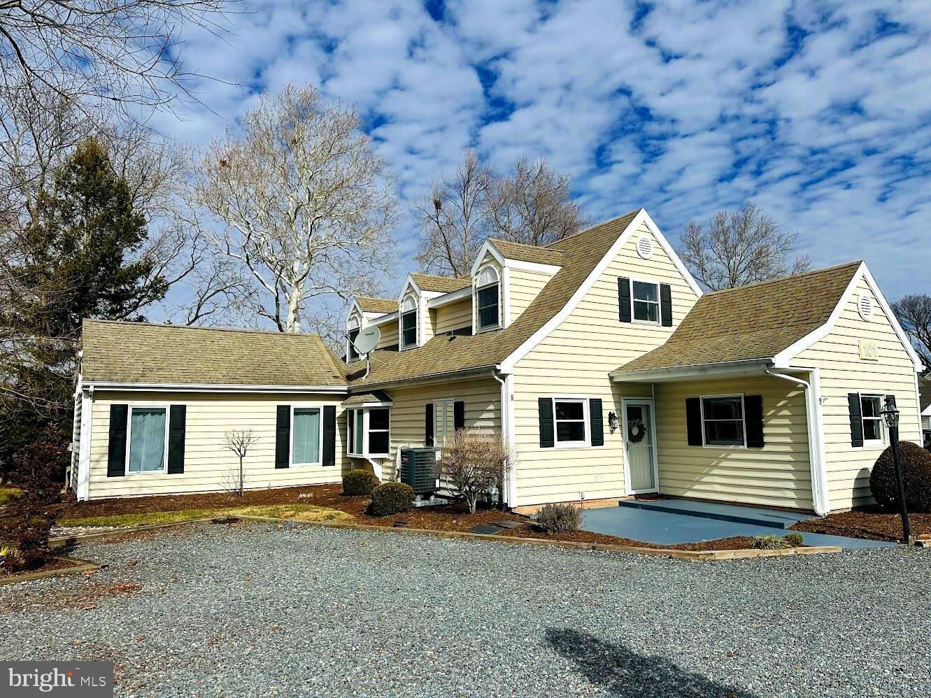 Property Photo: 101 Records Pond Court 9 DE 19956