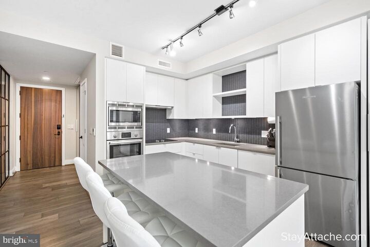 Property Photo:  1300 4th Street SE 213  DC 20003 