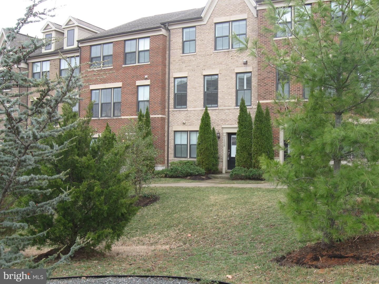 Property Photo:  6158 Carey Park Lane  VA 22041 