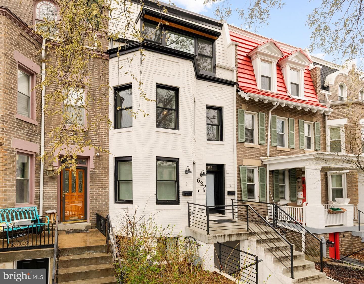 Property Photo:  632 Rock Creek Church Rd NW 2  DC 20010 