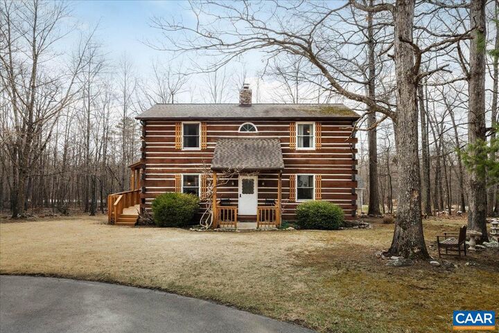 Property Photo:  406 Raccoon Dr  VA 22602 