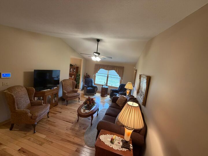 Property Photo: 846 Elizabeth Avenue OH 43138