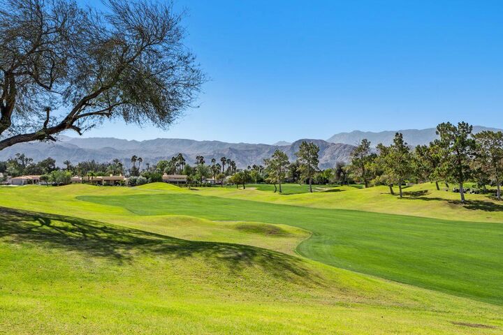 Property Photo:  36 Colonial Drive  CA 92270 