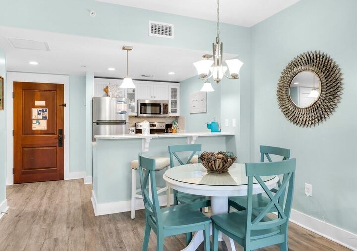 Property Photo:  9300 Baytowne Wharf Boulevard Unit 506  FL 32550 