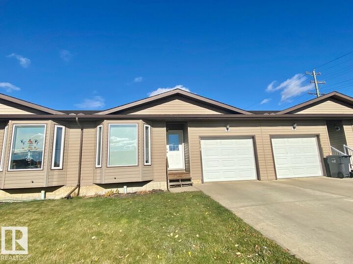 5104 51 Avenue — photo 1