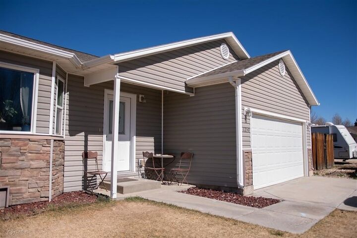 Property Photo:  1250 Deserado Drive  CO 81648 