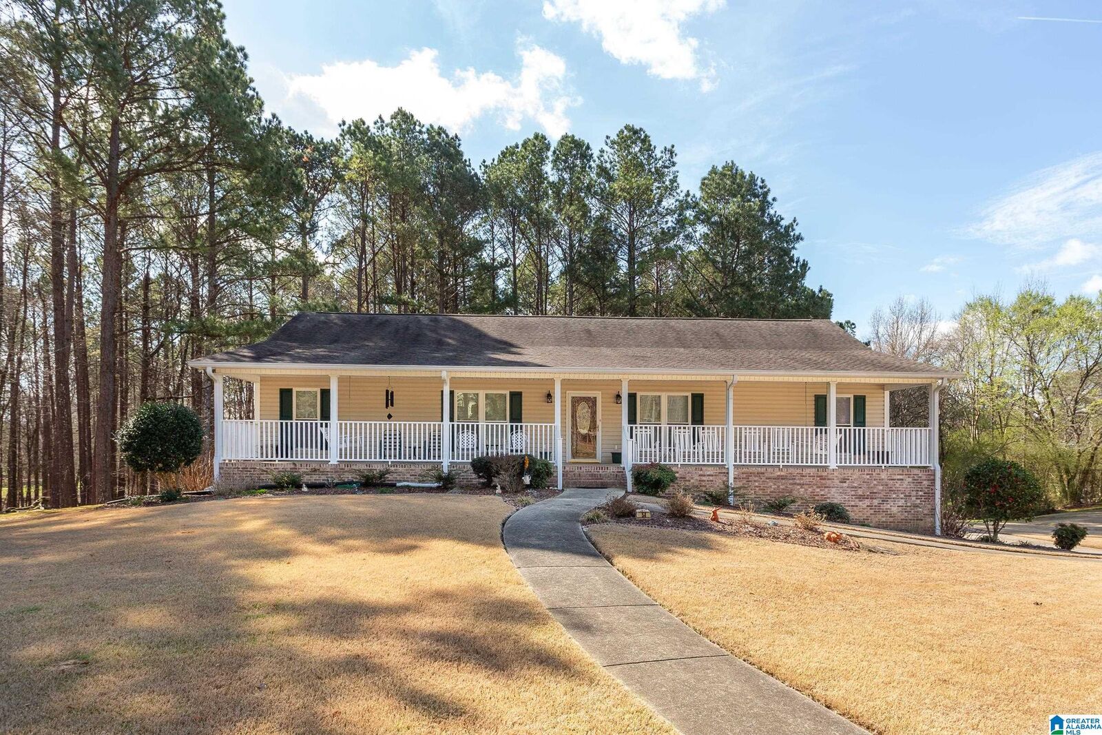 Property Photo:  54 Pine Ridge Drive  AL 35172 