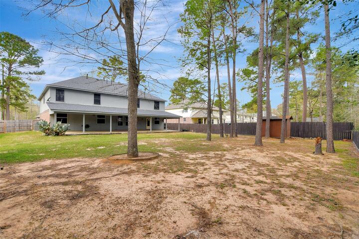 Property Photo:  906 Gunnison Dr  TX 77354 