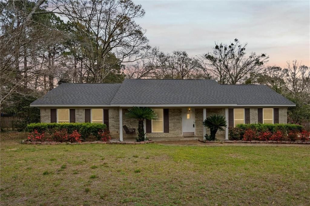 Property Photo:  4261 Honey Court  AL 36619 