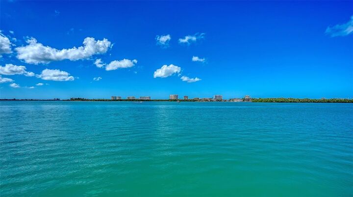 Property Photo:  376 West Royal Flamingo Drive  FL 34236 