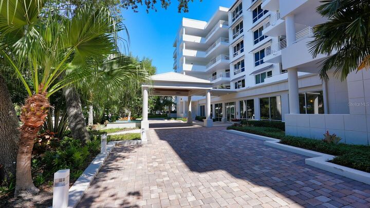 Property Photo: 2410 Harbourside Drive 142 FL 34228