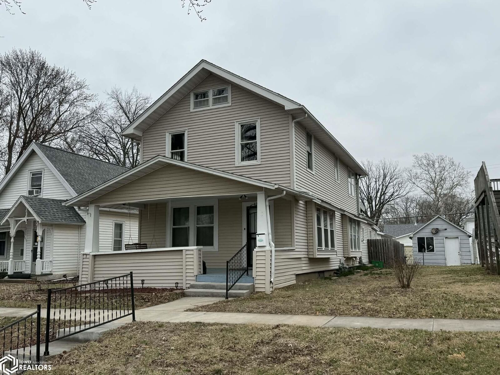 Property Photo:  1208 N 7th Street  IA 52601 