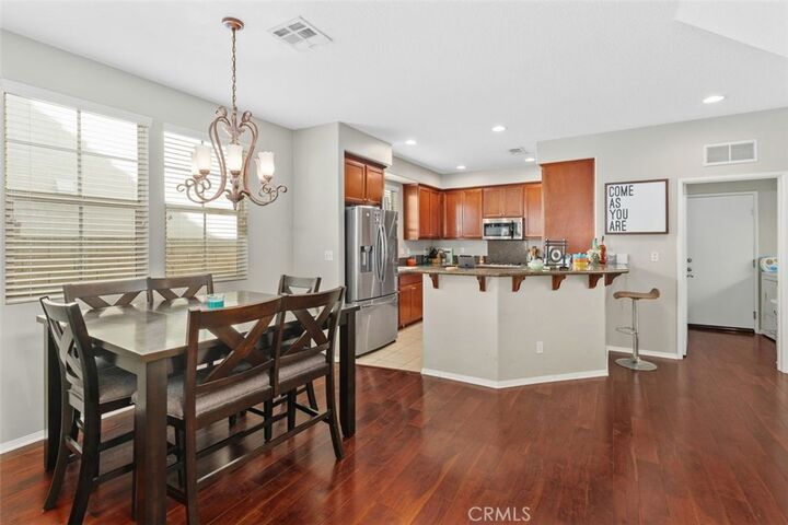 Property Photo:  814 Pyramid Court  CA 92880 