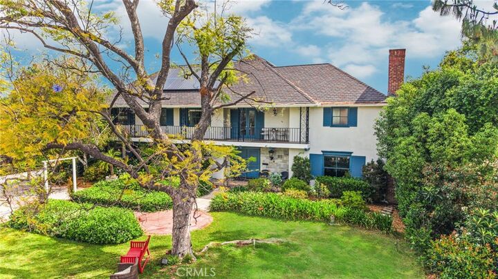 Property Photo:  900 Gainsborough  CA 91107 