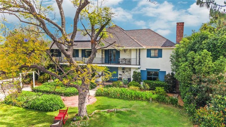 Property Photo:  900 Gainsborough  CA 91107 