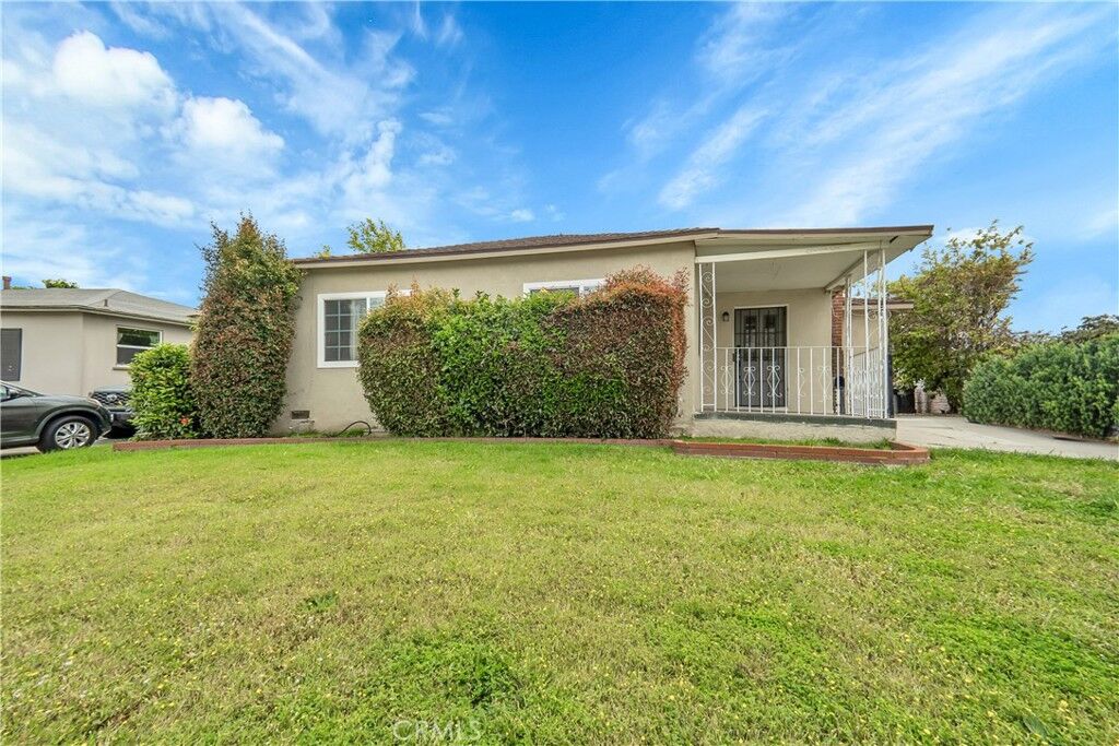 Property Photo:  1516 W Hellman Avenue  CA 91803 
